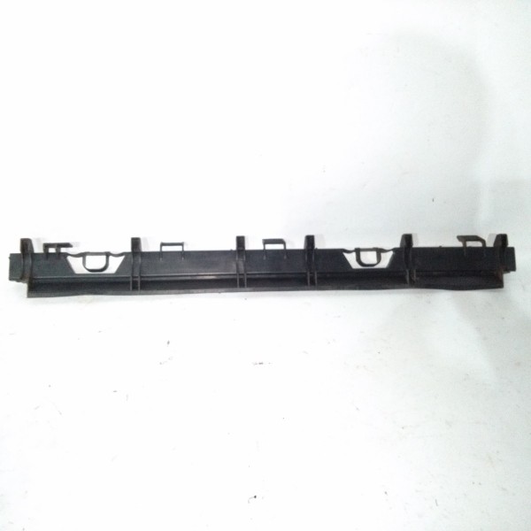 Moldura Inferior Radiador Bmw E46 320 323 325 328 330