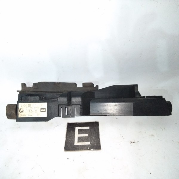 Suporte Condensador Esquerdo Bmw E46 320 323 325 328 330