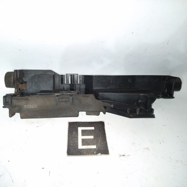 Suporte Condensador Esquerdo Bmw E46 320 323 325 328 330