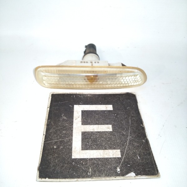 Seta Paralama Esquerdo Bmw E46 320 323 325 328 330