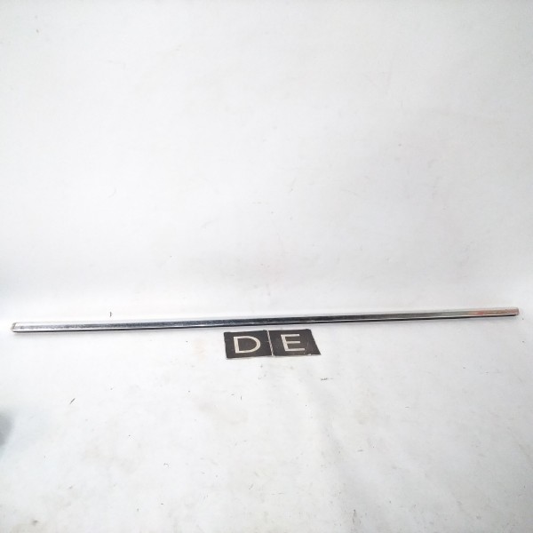 Pestana Externa Dianteira Esquerda Cromada Bmw E46