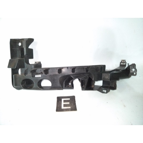 Suporte Farol Esquerdo  Audi A3 Sportback 2010