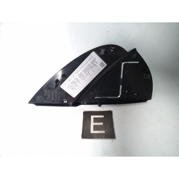 Tampa Lateral Painel Esquerdo  Audi A3 Sportback 2010