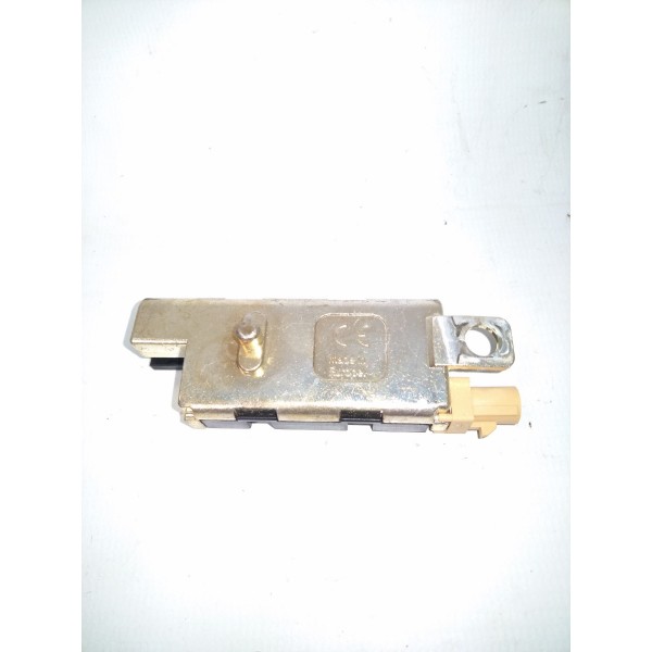 Sensor Amplificador Antena Audi A3 Sportback 8p4035225c