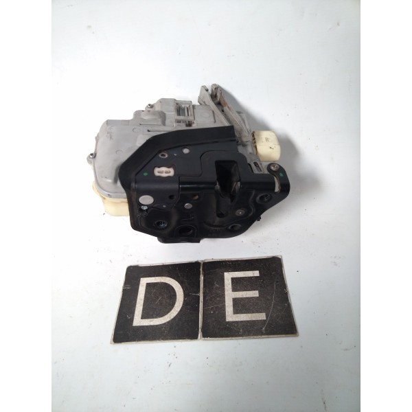 Trava Elétrica Dianteira Esquerda Audi A3 Sportback 2010