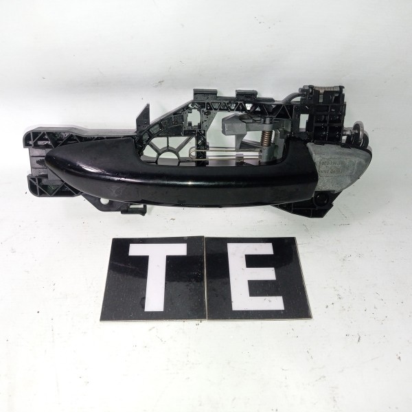 Maçaneta Externa Traseira Esquerda Vw Passat B6 2006 2010 Traseira