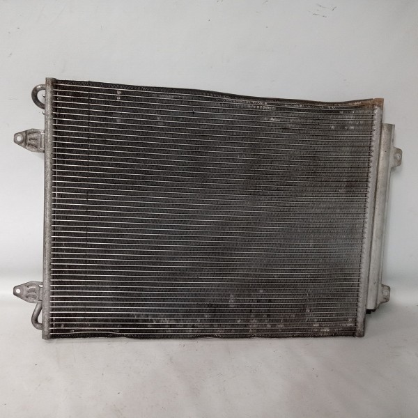 Condensador Ar Condicionado C/detalhe Vw Passat 2.0t Fsi B6
