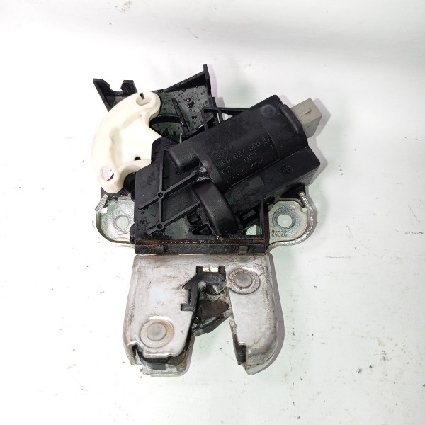 Trava Eletrica Porta Malas Vw Passat B6 2006 2010