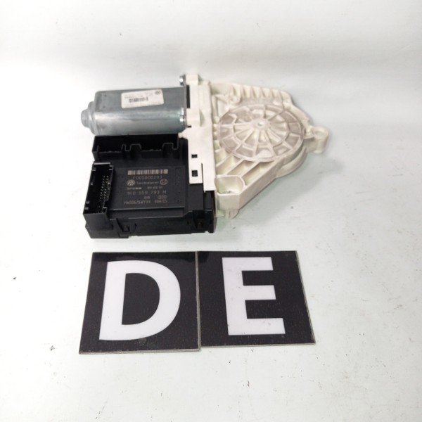 Motor Máquina Vidro Dianteira Esquerda Vw Passat B6 06 10