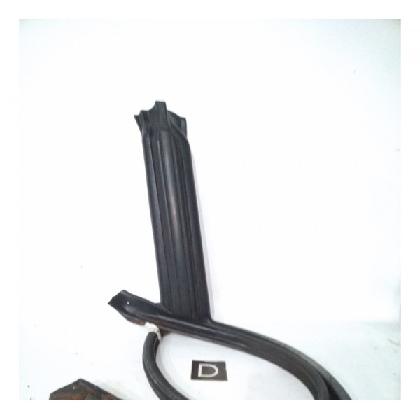 Borracha Externa Coluna Direita  Subaru Forester 1998
