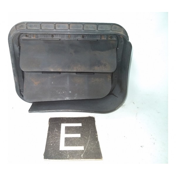 Guarda Po Para-choque Traseiro Esquerdo Subaru Forester 1998