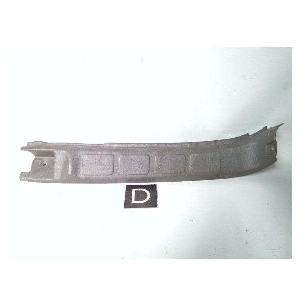 Soleira Porta Malas Direito Subaru Foreser 1998