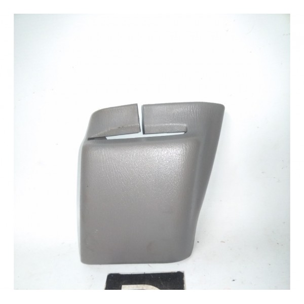 Acabamento Cinto Dianteiro Direito  Subaru Forester 1998