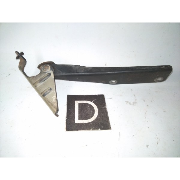 Dobradiça Capo Direita  Subaru Forester 1998