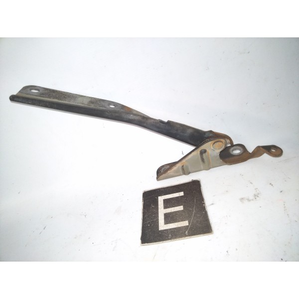 Dobradiça Capo Esquerda  Subaru Forester 1998