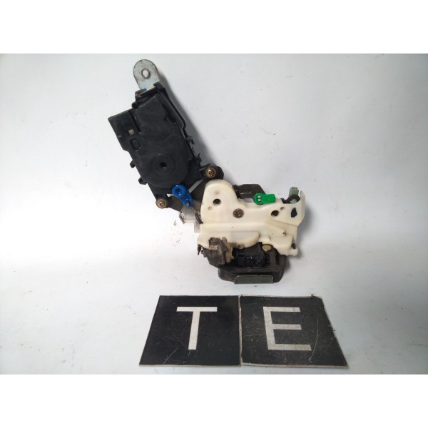 Trava Porta Traseiro Esquerdo Subaru Forester 1998