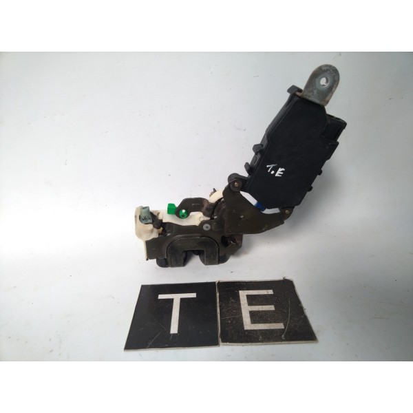 Trava Porta Traseiro Esquerdo Subaru Forester 1998