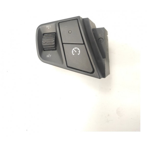 Botao Piloto Automatico Volante Gm Captiva  2006 / 2011