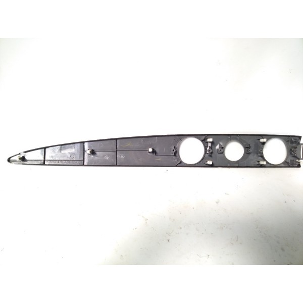 Moldura Central Painel Airtrek Mn134799