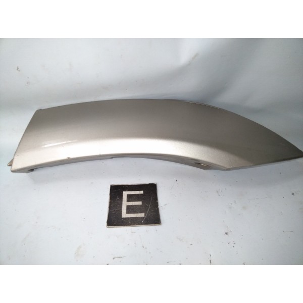 Acabamento Traseiro Esquerdo Grand Vitara 2000