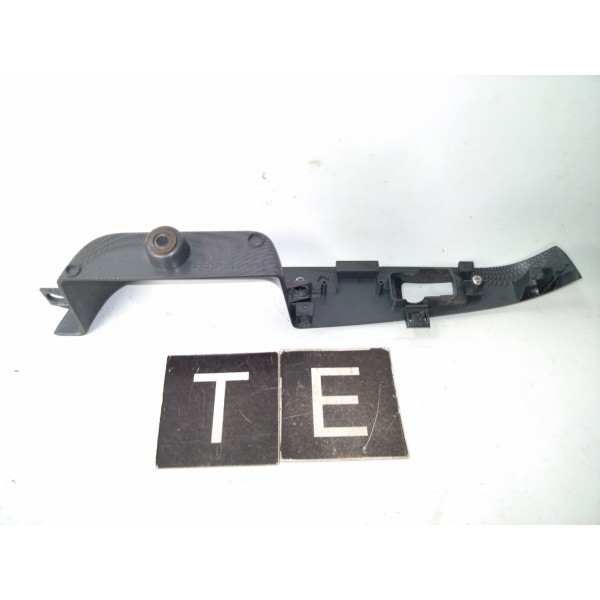 Moldura Botão Vidro Traseiro Esquerdo Mitsubishi Airtrek