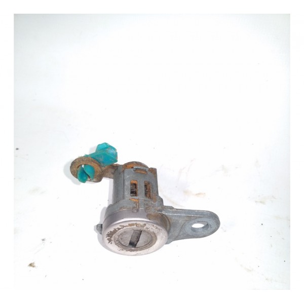 Cilindro De Chave Dianteira Esquerda Airtrek 2.4 16v