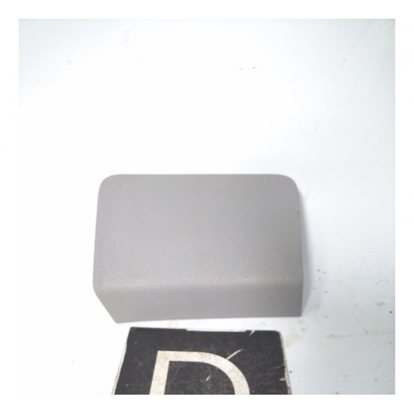 Acabamento Traseiro Direito  Airtrek 2.4 16v