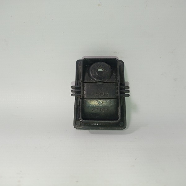 Presilha Forro Porta Malas Vw Passat B6 Tsi