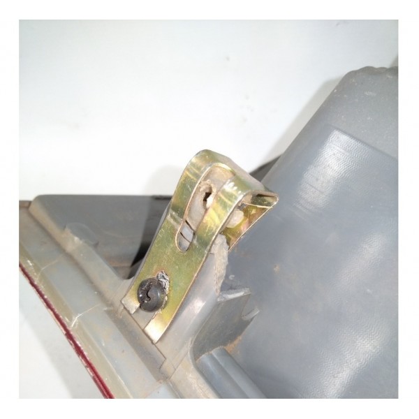 Lanterna Traseira Direita Ranger 2014 - Detalhe