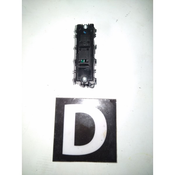 Botão Trava Forro Porta Direito C180 C200 W204 2007 2014