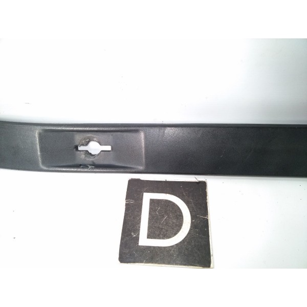 Acabamento Direito Base Rack De Teto Freelander 2