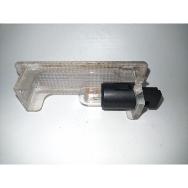 Luz Inferior Forro De Porta Dianteiro C Detalhe Freelander 2