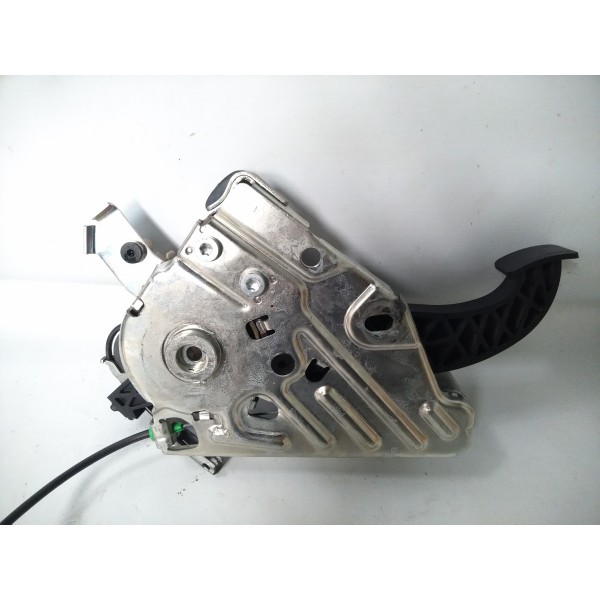 Pedal C180 C200 W204 2007 2014