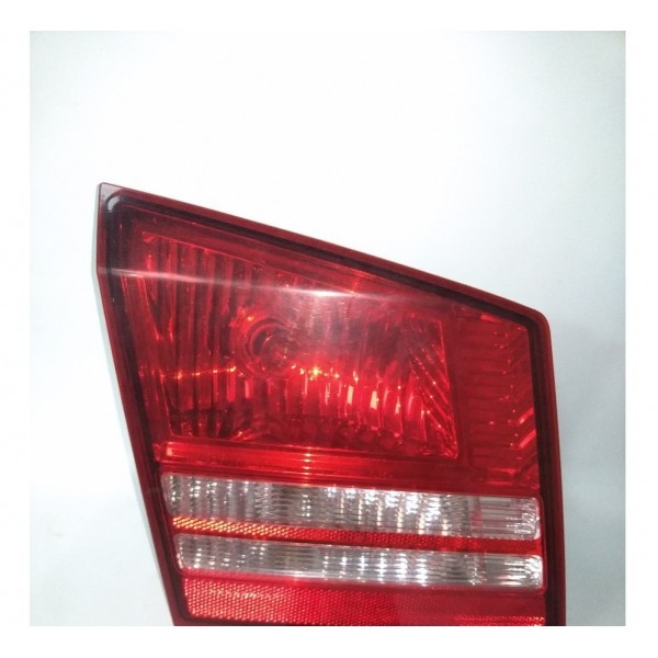 Lanterna Esquerda Tampa Traseira Dodge Journey 07-10 Esquerdo