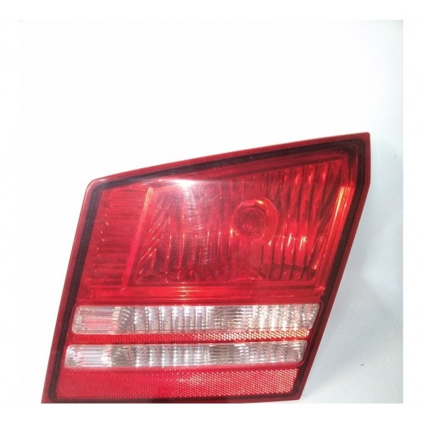 Lanterna Direita Tampa Porta Malas Dodge Journey 07-10 Direito