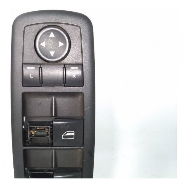 Botao Vidro Dianteiro Esquerdo 10032628 Journey - Detalhe