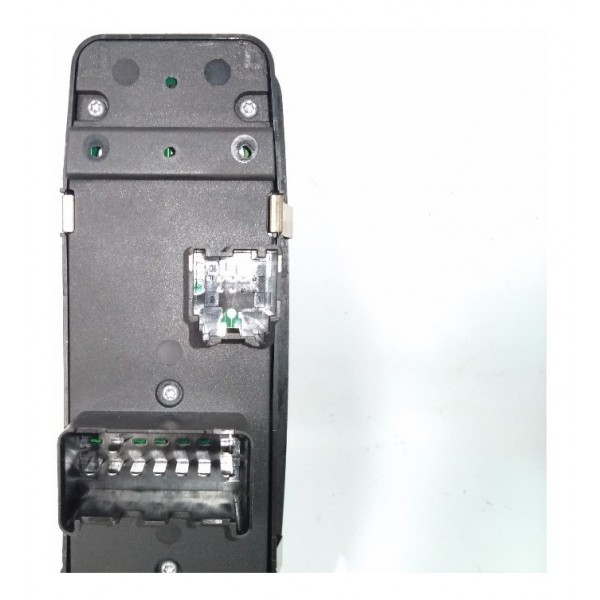 Botao Vidro Dianteiro Esquerdo 10032628 Journey - Detalhe