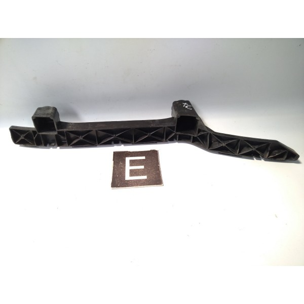 Guia Parachoque Traseiro Esquerdo 05178413 Journey Freemont