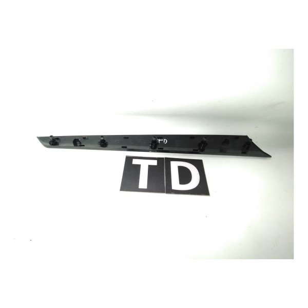 Friso Forro Porta Traseiro Direito C180 C200 W204 2007 2014