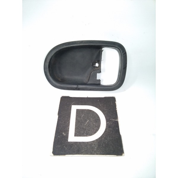 Moldura Do Puxador Interno Da Porta Lado Direito Mazda Mx-3