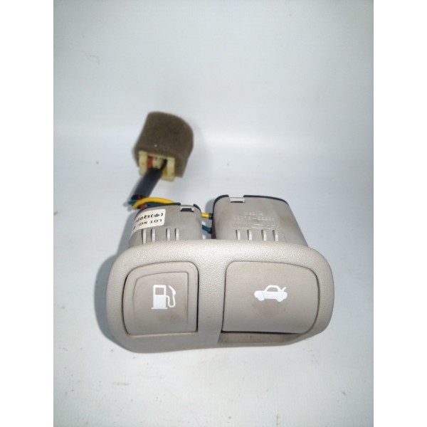 Botão Comando Abertura Tanque E Porta Malas Hyundai Azera
