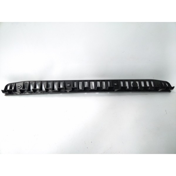 Suporte Fixação Parachoque Traseiro Esquerdo Jetta 2007-2010