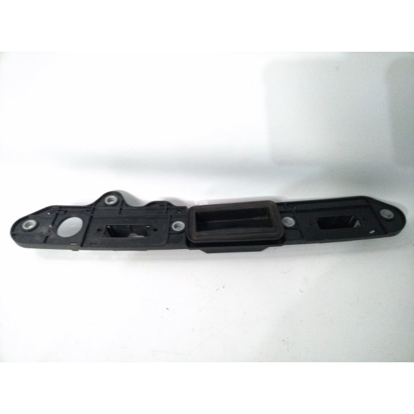 Regua Porta Mala Vw Jetta 2007-2010