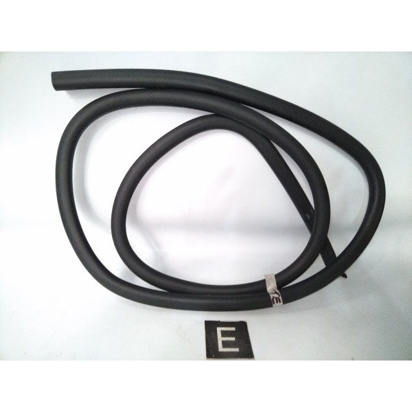 Borracha Porta Traseira Esquerda Vw Jetta 2007-2010