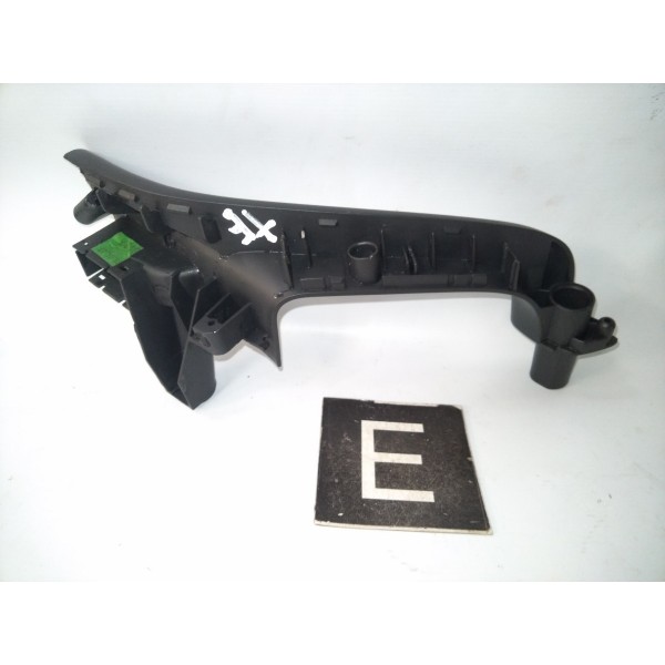 Puxador Forro Porta Traseiro Esquerdo Vw Jetta 2007-2010