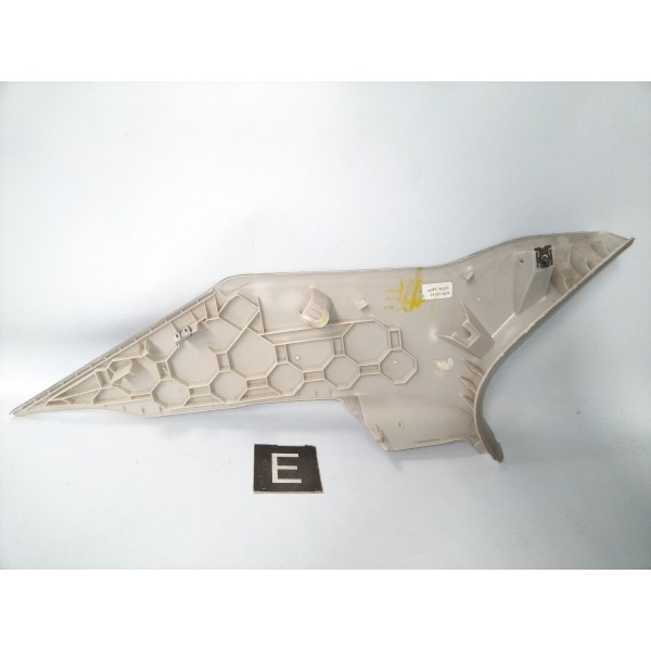 Acabamento Coluna Traseira Esquerda Vw Jetta 2007-2010