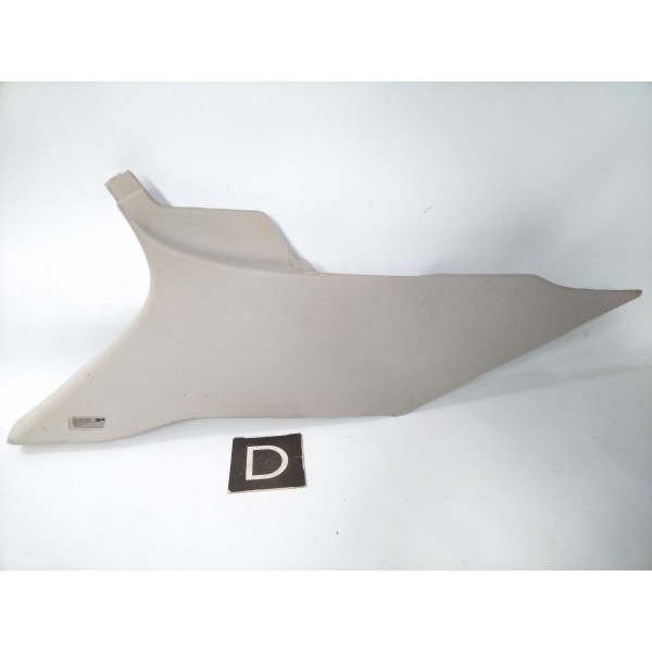 Acabamento Coluna Traseira Direita Vw Jetta 2007-2010