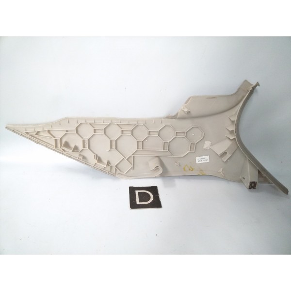 Acabamento Coluna Traseira Direita Vw Jetta 2007-2010