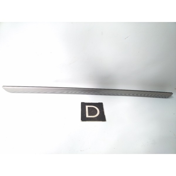 Friso Forro Porta Dianteira Direita Vw Jetta 2007-2010