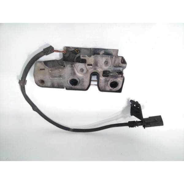 Fechadura Capo 1k1823509e Vw Jetta 2007-2010